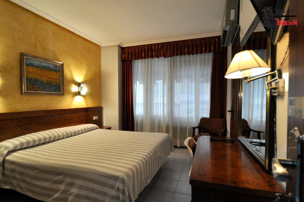 סלאמנקה Hotel Aragon מראה חיצוני תמונה