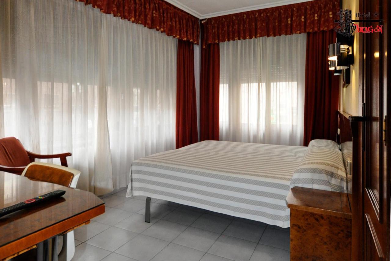 סלאמנקה Hotel Aragon מראה חיצוני תמונה