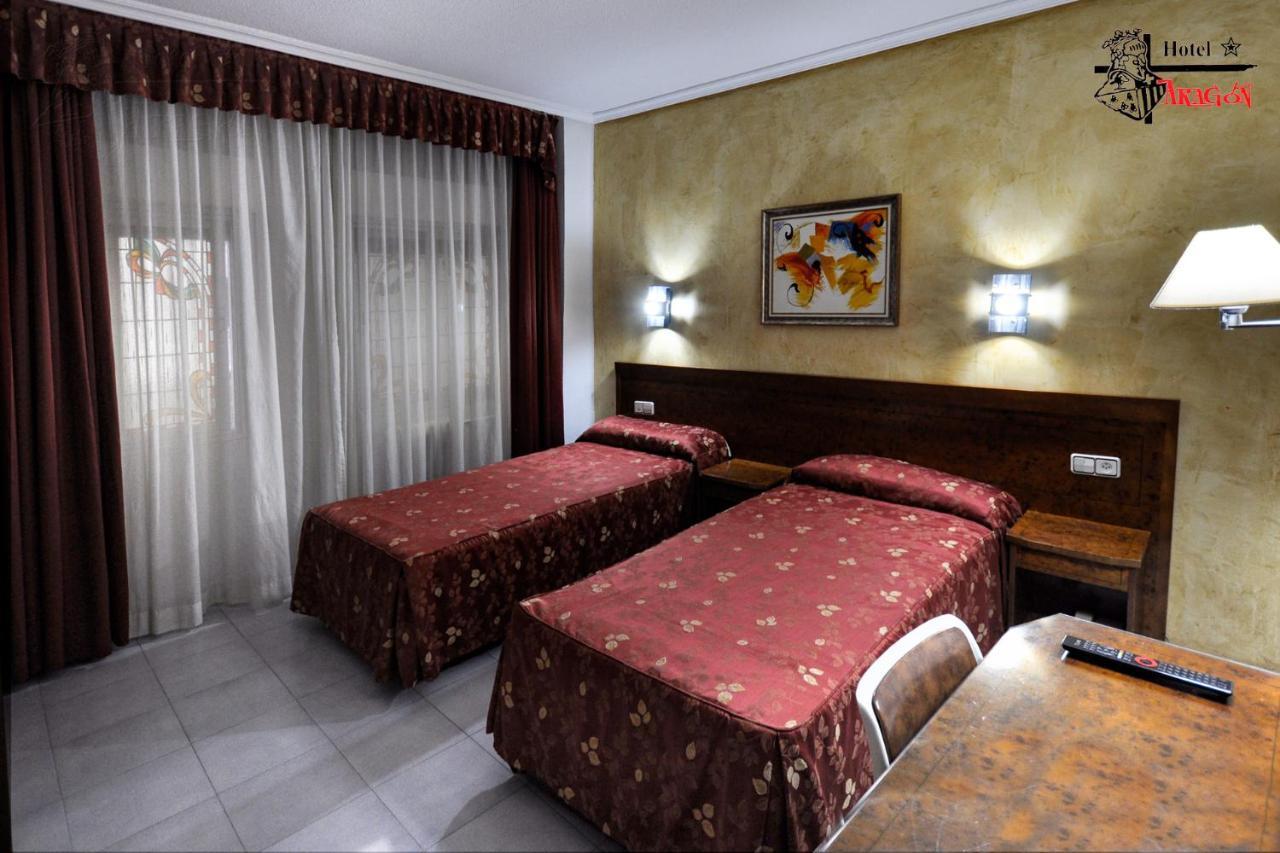 סלאמנקה Hotel Aragon מראה חיצוני תמונה