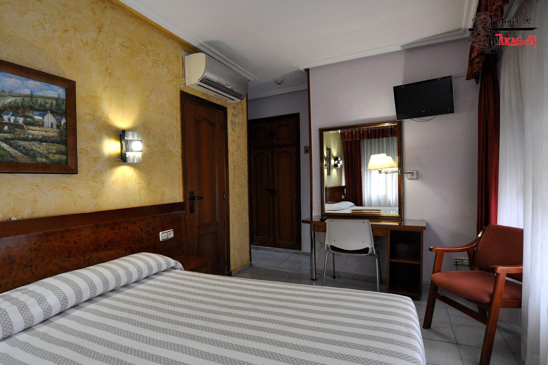 סלאמנקה Hotel Aragon מראה חיצוני תמונה