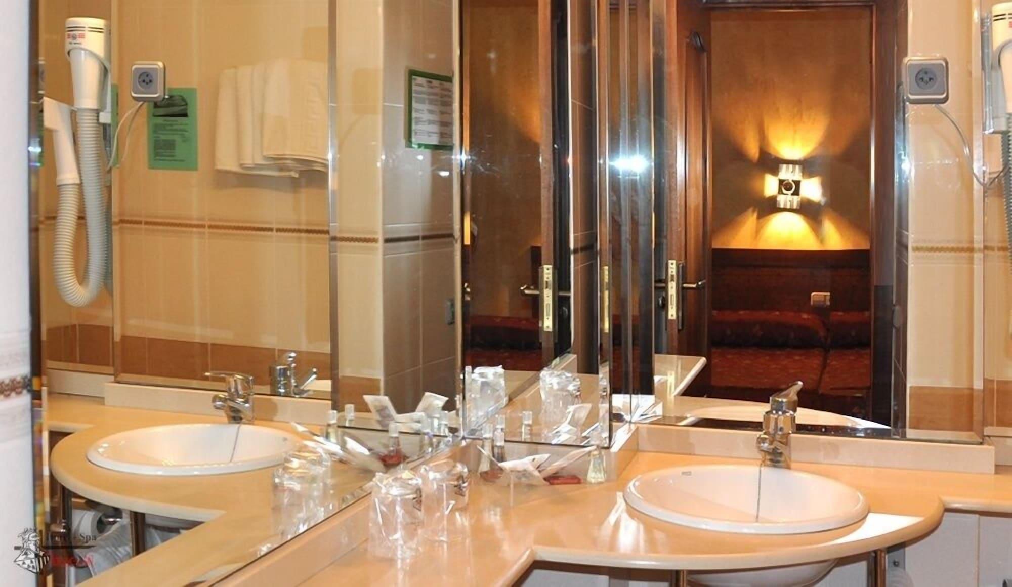 סלאמנקה Hotel Aragon מראה חיצוני תמונה