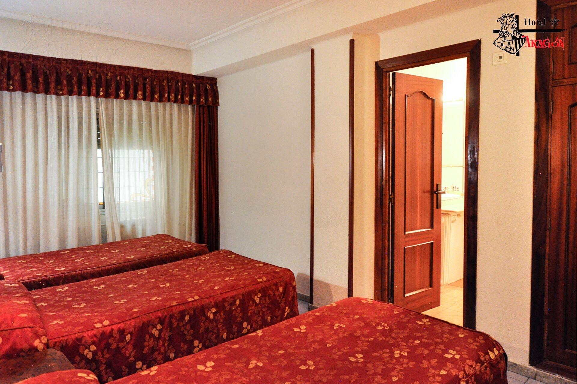 סלאמנקה Hotel Aragon מראה חיצוני תמונה