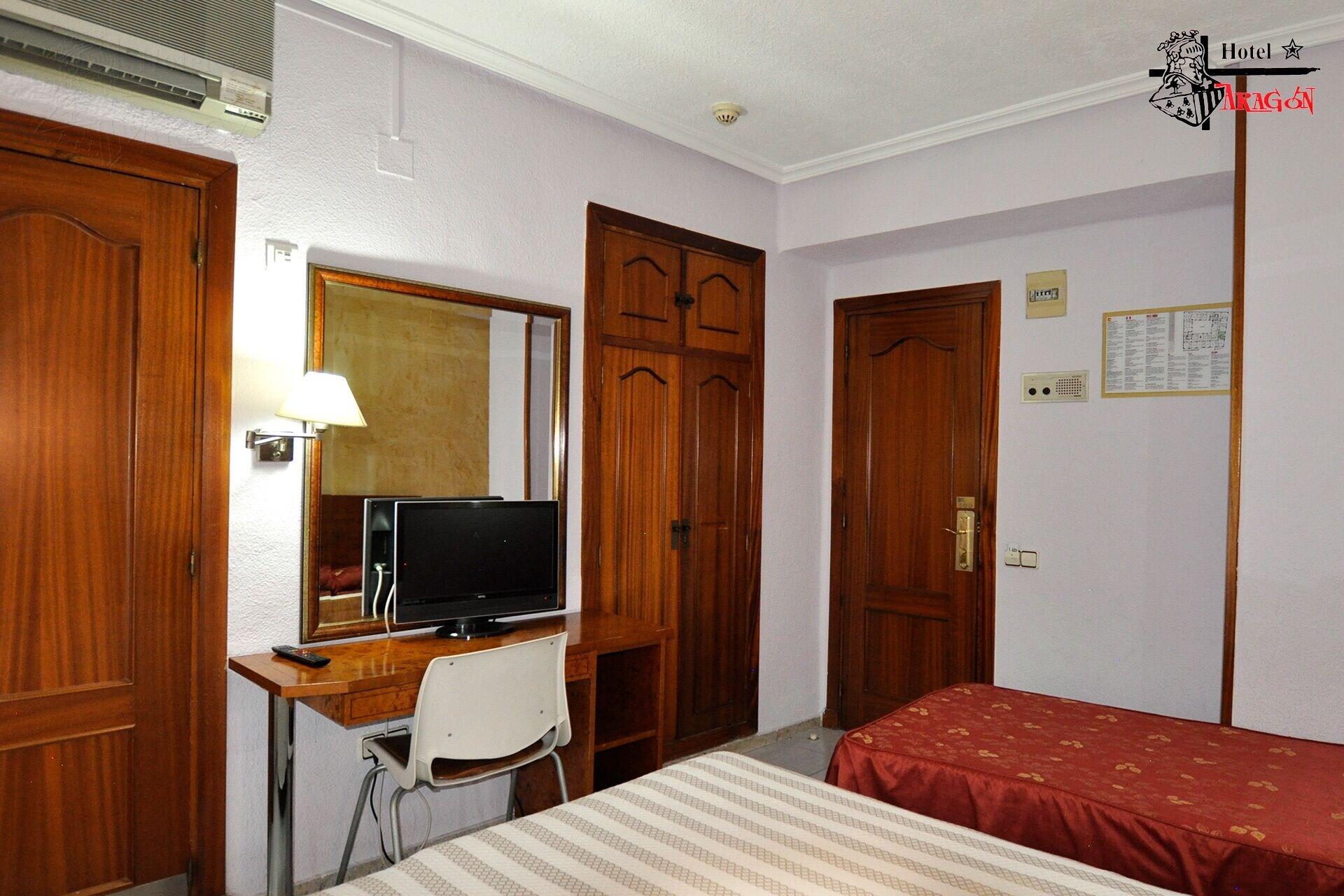 סלאמנקה Hotel Aragon מראה חיצוני תמונה